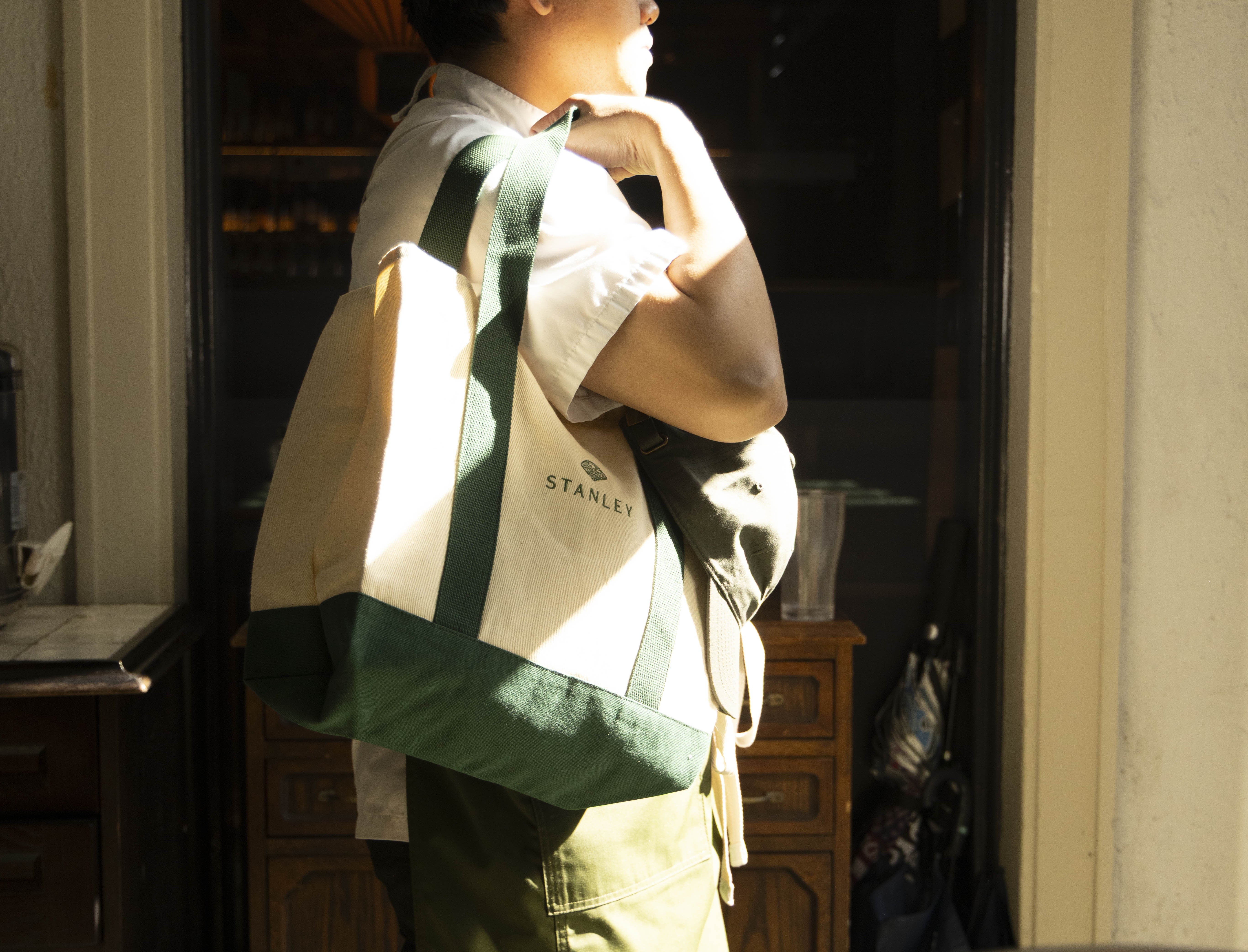 Tailored Front-of-House Staff Uniform Trends