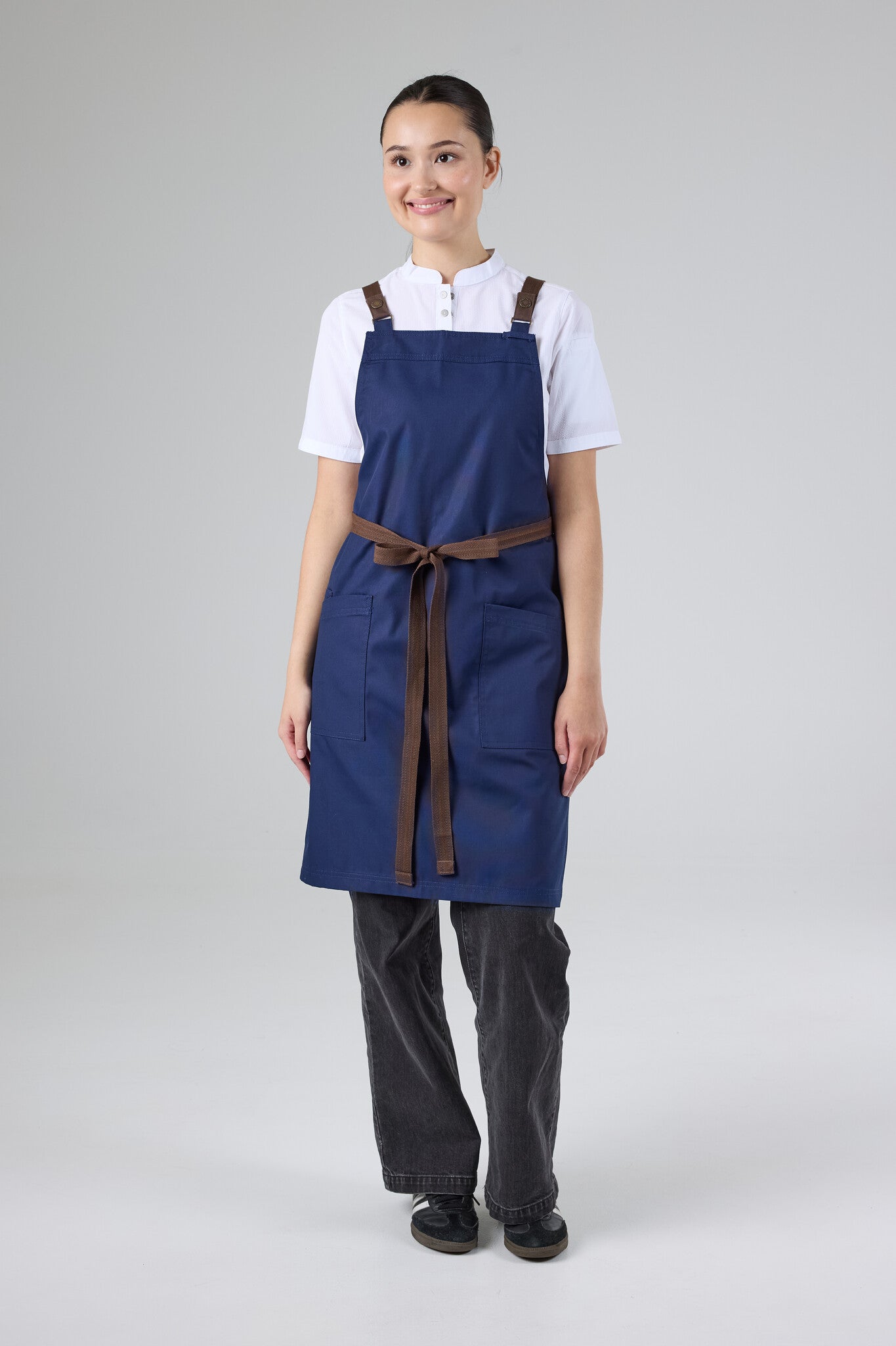 Lockharte Cross Back Apron