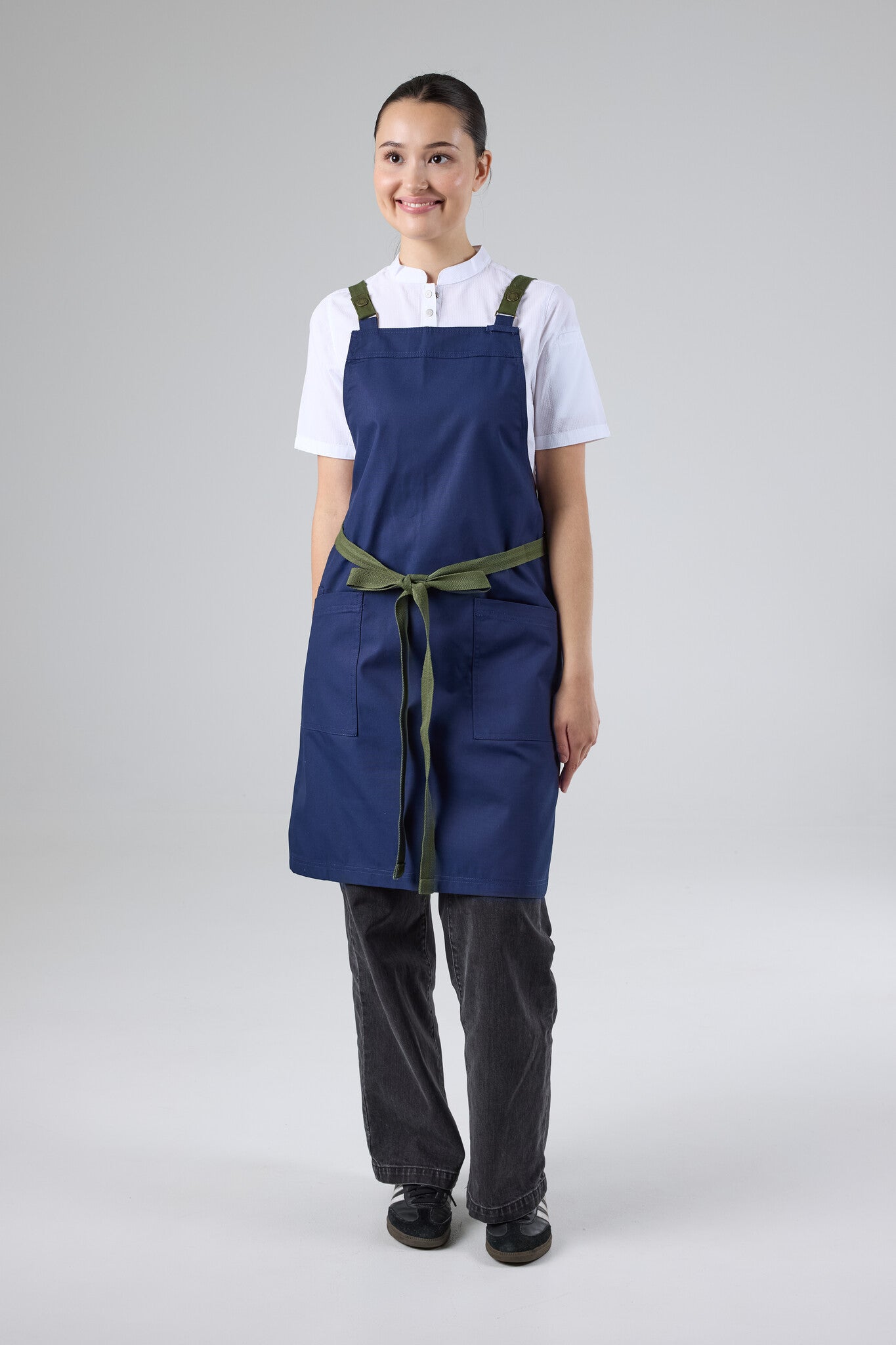 Lockharte Cross Back Apron