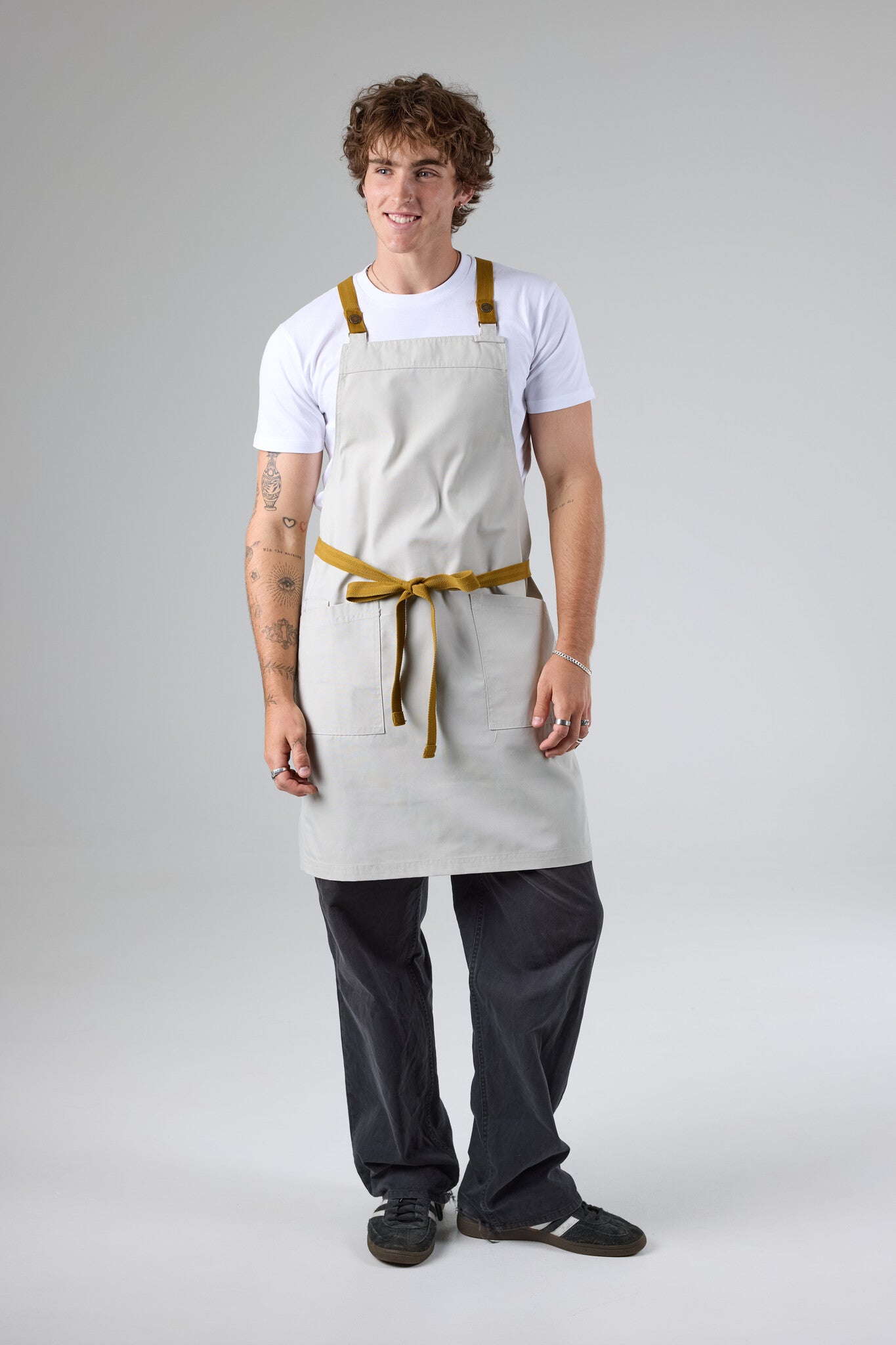 Lockharte Cross Back Apron