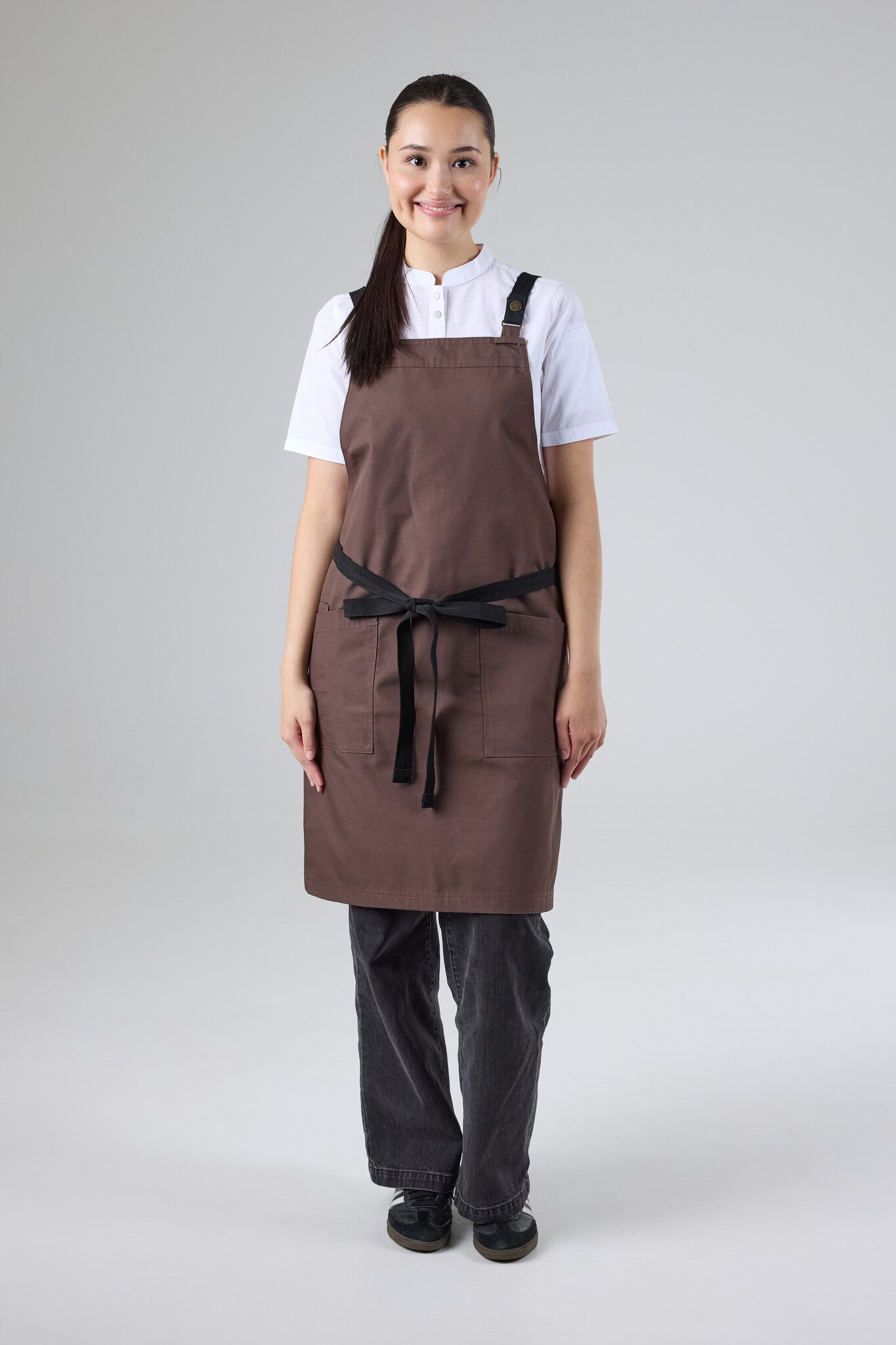 Lockharte Cross Back Apron