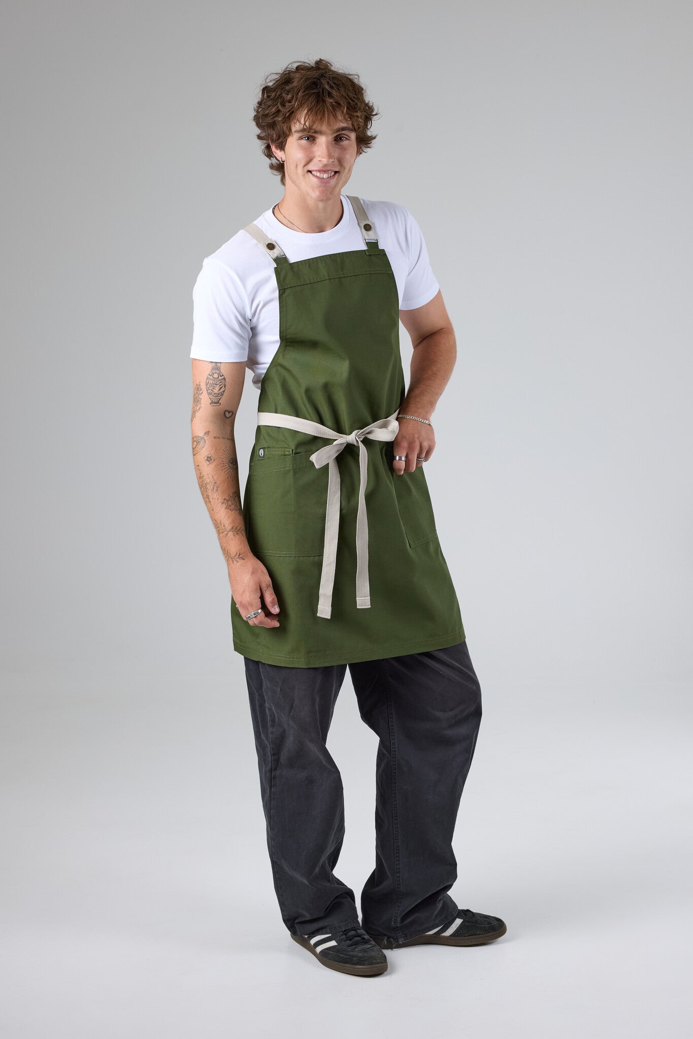 Lockharte Cross Back Apron