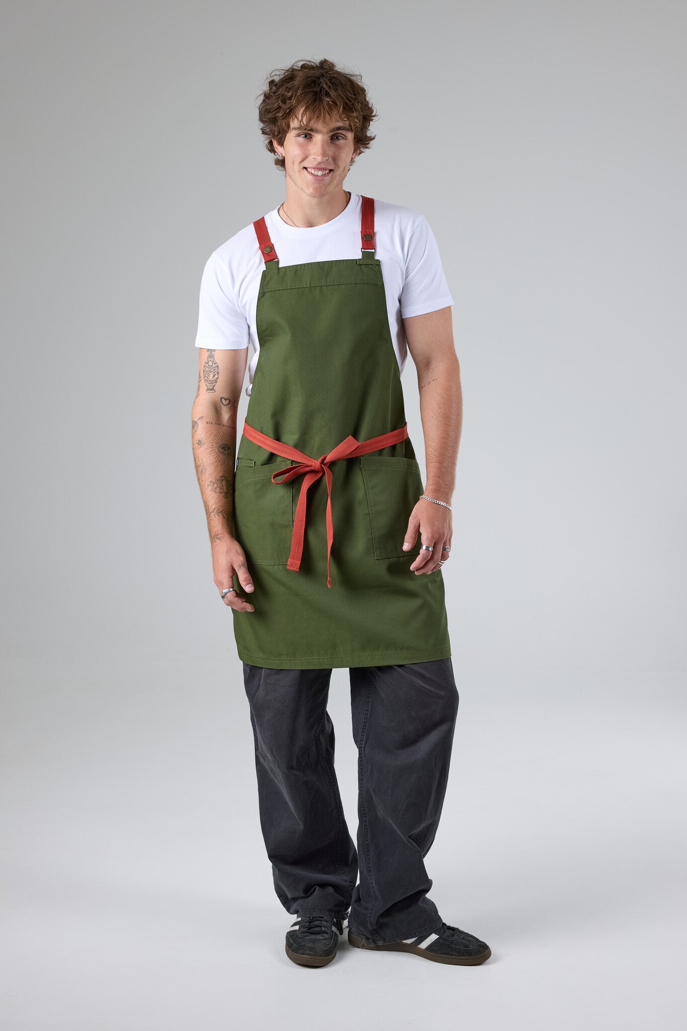 Lockharte Cross Back Apron